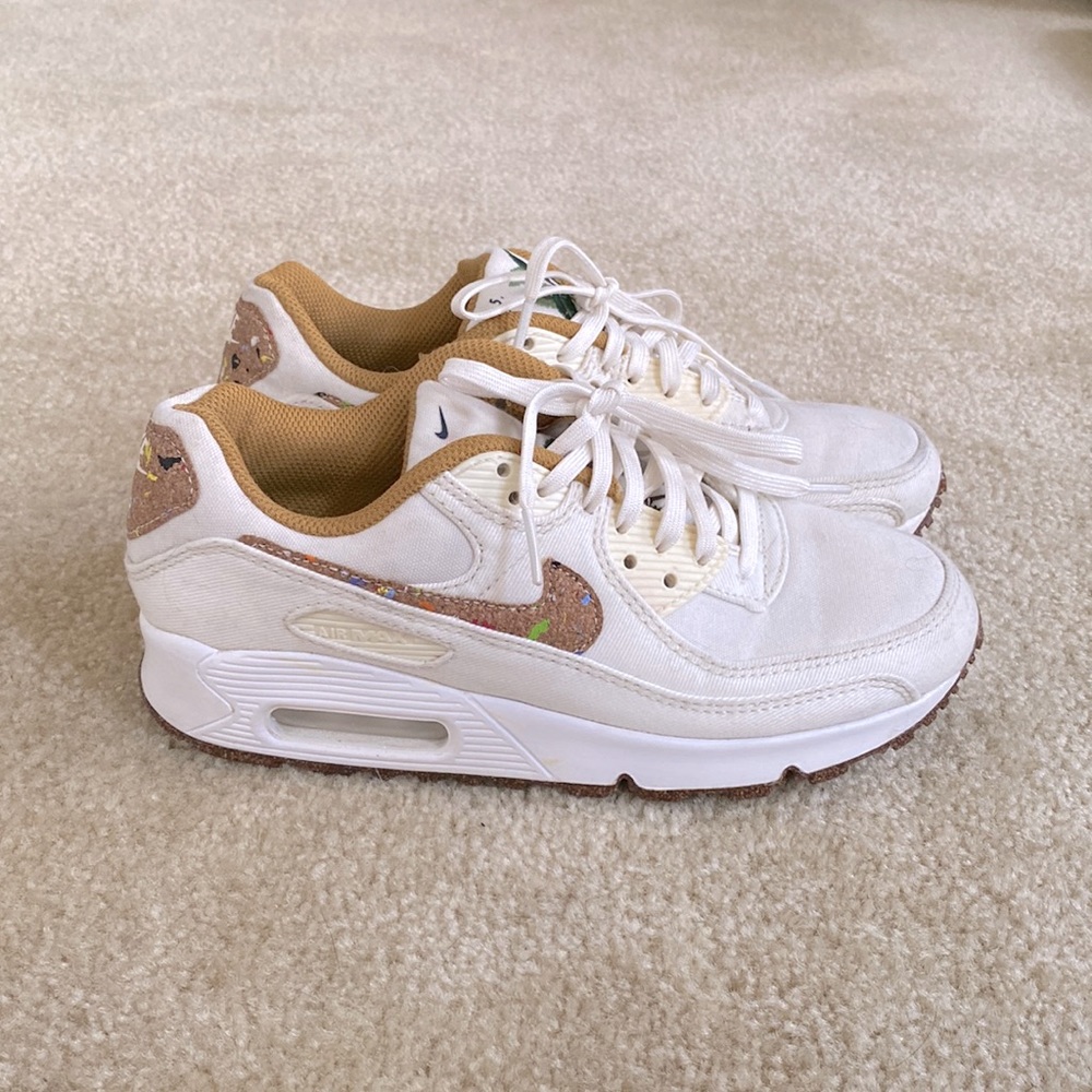 Nike Wmns Air Max 90 SE 'Cork' White